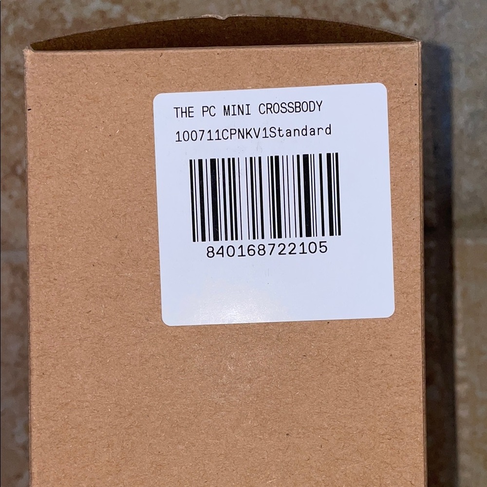 BNIB Away mini crossbody - Picture 7 of 9
